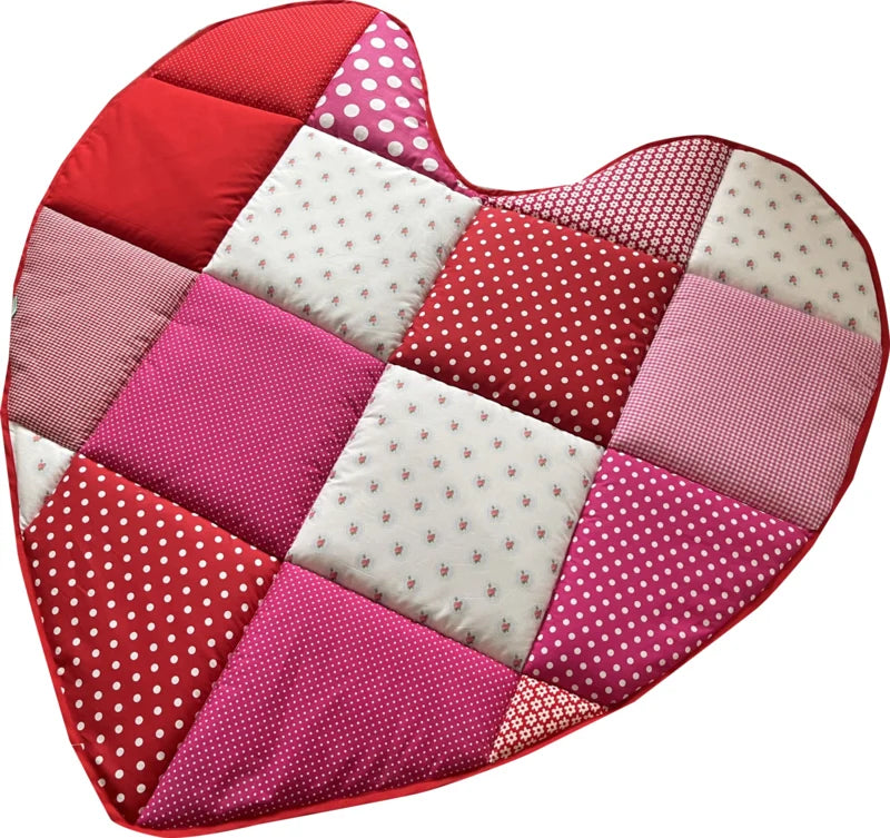 Speelkleed baby speelkleed groot Hart Roze met Rood & bloemetjes